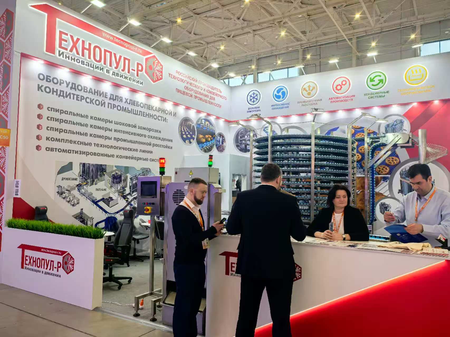 国外展会搭建.jpg 国外展会搭建.jpg